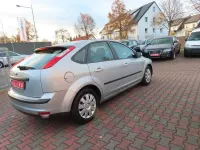 Usata Ford Focus Sport 101 CV (74 kW) 2005 Argento Berlina