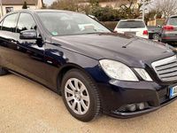 Gebraucht Mercedes E220 170 PS (125 kW) 2010 Blau Limousine