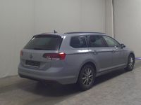 Gebraucht VW Passat 150 PS (110 kW) 2023 Grau Kombi