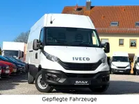 Second-hand Iveco Daily 177 CP (130 kW) 2024 Alb Monovolum