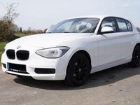 Gebraucht BMW 02 136 PS (100 kW) 2015 Weiß Limousine