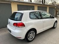 Gebraucht VW Golf VI Trendline 80 PS (58 kW) 2009 Weiß Kleinwagen
