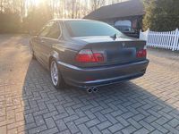 Gebraucht BMW 318 150 PS (110 kW) 2003 Grau Coupé