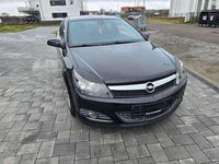 Gebraucht Opel Astra Innovation 116 PS (85 kW) 2009 Saphirschwarz mi2 Kleinwagen