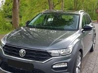 Gebraucht VW T-Roc Style 116 PS (85 kW) 2020 Grau SUV