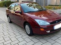 Gebraucht Ford Focus 100 PS (73 kW) 1999 Rot Limousine