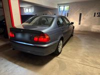 Gebraucht BMW 318 143 PS (105 kW) 2002 Blau Limousine