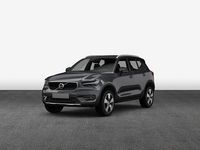 Neu Volvo XC40 Plus 163 PS (119 kW) 2026 Grau SUV