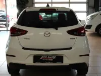 Gebraucht Mazda 2 Active 75 PS (55 kW) 2021 Weiß Limousine