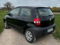 Second-hand VW Fox 54 CP (39 kW) 2007 Negru Hatchback