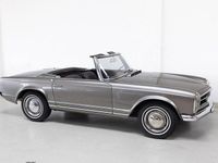 Gebraucht Mercedes 230 150 PS (110 kW) 1966 Grau Cabrio