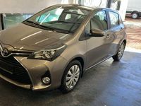 Gebraucht Toyota Yaris Comfort 99 PS (72 kW) 2014 Beige Kleinwagen