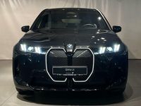 Neu BMW iX M Sport 300 kW (408 PS) 2025 Saphirschwarz metallic SUV
