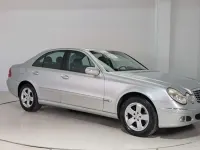 Gebraucht Mercedes E320 Elegance 224 PS (164 kW) 2004 Brillantsilber metallic Limousine