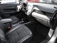 gebraucht Mitsubishi Outlander Edition+ 2WD 2.0 MIVEC Navi 360 Kamera LED Mehrzonenklima 2-Zonen-Klimaautom