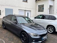 Second-hand BMW 320 184 CP (135 kW) 2012 Gri Berlinǎ