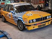 Gebraucht BMW 325 Performance 220 PS (161 kW) 1990 Gelb Limousine