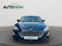 Gebraucht Ford Focus Trend 125 PS (91 kW) 2018 Blau Limousine