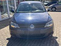 Gebraucht VW Jetta Comfortline 105 PS (77 kW) 2012 Blau Limousine