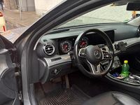 Gebraucht Mercedes E220 194 PS (142 kW) 2018 Grau Limousine