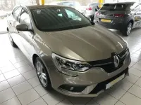 Używany Renault Mégane Experience 101 KM (74 kW) 2017 Beżowy Sedan/Limuzyna
