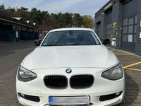 Gebraucht BMW 114 102 PS (75 kW) 2014 Weiß Kleinwagen