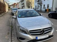 Gebraucht Mercedes A200 156 PS (114 kW) 2012 Silber Kleinwagen