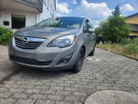 Gebraucht Opel Meriva Innovation 110 PS (80 kW) 2011 Braun Van / Kleinbus