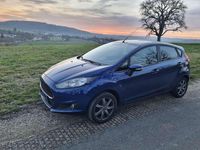 Gebraucht Ford Fiesta Celebration 82 PS (60 kW) 2017 Indicblau metallic Kleinwagen