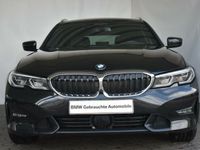 gebraucht BMW 320 dA xDrive Tour. Sport Line LiveCockp.Laserl.