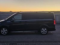 Gebraucht Mercedes V300 237 PS (174 kW) 2022 Schwarz Van / Kleinbus