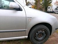 Second-hand Skoda Fabia 75 CP (55 kW) 2004 Argintiu Hatchback