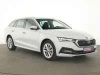 Usata Skoda Octavia Style 150 CV (110 kW) 2023 Bianco Station wagon