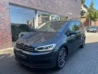 Gebraucht VW Touran Business 150 PS (110 kW) 2025 Grau Van / Kleinbus