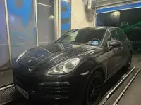 Second-hand Porsche Cayenne 245 CP (180 kW) 2011 Negru SUV