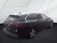 Gebraucht VW Passat Business 150 PS (110 kW) 2025 Schwarz Kombi