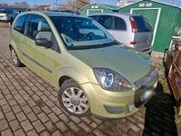 Gebraucht Ford Fiesta 44 PS (32 kW) 2006 Grün Kleinwagen