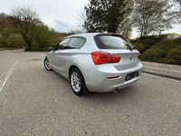 Gebraucht BMW 116 Advantage 109 PS (80 kW) 2016 Grau Kleinwagen