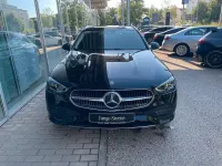 Gebraucht Mercedes C300e Avantgarde 313 PS (230 kW) 2025 Unilack schwarz Kombi