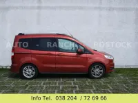 Gebraucht Ford Tourneo Courier Ambiente 95 PS (69 kW) 2014 Rot Van / Kleinbus