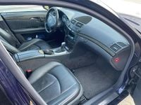 Gebraucht Mercedes E320 Avantgarde 230 PS (169 kW) 2002 Andere farben Limousine