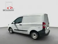 Gebraucht Ford Transit Courier 75 PS (55 kW) 2022 Frozen white Van