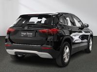 Gebraucht Mercedes GLA200 163 PS (119 kW) 2023 Schwarz SUV