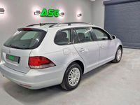 Gebraucht VW Golf VI Trendline 105 PS (77 kW) 2013 Silber Kleinwagen