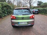 Gebraucht VW Tiguan 150 PS (110 kW) 2010 Grau SUV