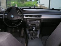 gebraucht BMW 320 i Touring -