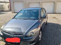Usado Hyundai i30 Classic 109 CV (80 kW) 2010 Gris Familiar