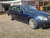Gebraucht Mercedes C220 170 PS (125 kW) 2009 Andere farben Kombi