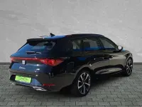 Gebraucht Seat Leon FR 150 PS (110 kW) 2022 Midnight schwarz met Limousine