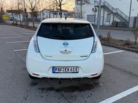 Gebraucht Nissan Leaf 79 kW (108 PS) 2013 Beige Kleinwagen
